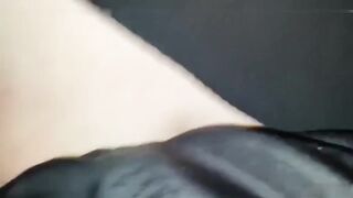 后入紧身裤女友外面顶到射肥臀女大学生酒店爱爱