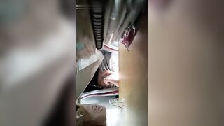 坐标苏州真实校园课堂一条小圆圆数学课上乳夹裸露下课厕所撒尿自慰偷拍同学上厕所未遂真遗憾