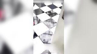 神颜卖淫女这颜值看脸就能射了和兄弟一起3P她爽翻了