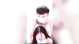 玲玲呀风骚美女
