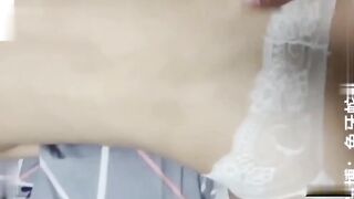 网传抖音门事件被金主当畜生对待的女主播