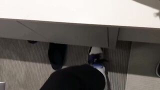 姐姐在成人礼上被两根肉棒夺去童贞