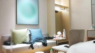 深夜场嫖娼带你操外围来两个 扣逼后入抬腿侧入猛操