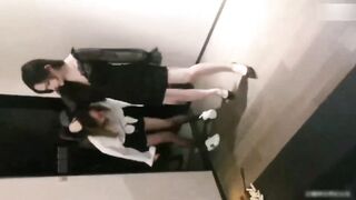 老公关在狗笼里看着老婆被女王调教扇脸