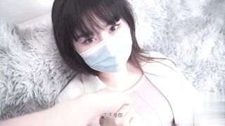 身穿丝袜和高跟鞋的女邻居来我家色诱