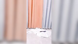 三个白皙骚妹子淫声荡语撩骚互动互相舔逼道具玩弄骚逼