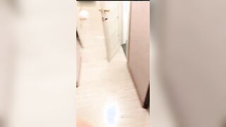 专业操老外土豪大战一群极品身材大洋妞爽死了