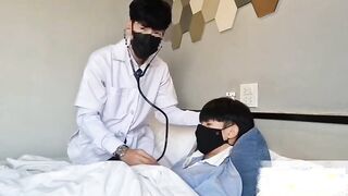 先导版医生用他的大屌给我测体温