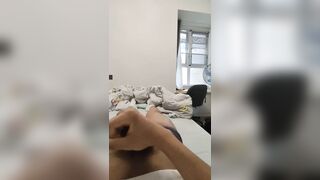 免费控射男大学生粉嫩鸡巴