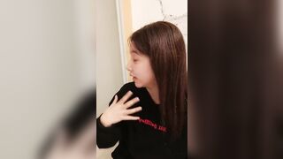 吴梦梦新到23岁模特女神极品美乳无毛鲍鱼师姐亲自指导