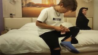 寻花偷拍-男主高价約了个肉感肥臀大奶御姐穿上高跟黑丝激情啪啪