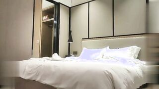 一屌探花颜值很高极品尤物女神抓起屌吸吮好骚