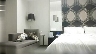 利哥探花口交大鸡巴滚烫蜜穴彷佛融化肉棒