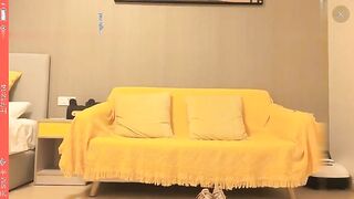 太子探花极品影帝悄悄的摘掉套子内射在校生_