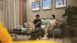 内射初次下海极品颜值小姐姐