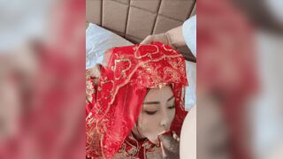 土豪外围女高阶段玩物结婚洞房花烛夜前穿婚纱卖力伺候主人