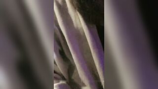 小伙约KTV公主K歌