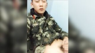 免费兵哥哥的飞机