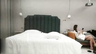 利哥探花个女神网约酒店天挺有韵味这白胴体满分