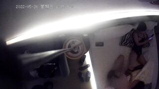 360520最新酒店摄像头两部打响情人节第一炮