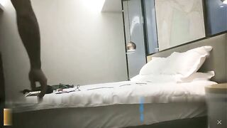 91沈先生现场4选1只挑最美00大JB甩脸干了两炮_