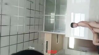 穿校服啪啪KFC教学楼公厕到处都有15岁学生母狗上演好戏