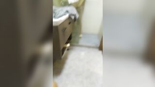 〖兄妹乱伦〕十八岁的妹妹辍学在家唉哥哥的乱操